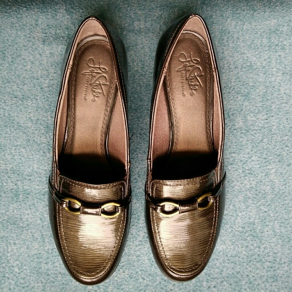 Life Stride Shoes - Life Stride Copper Loafers in Size 11 Medium